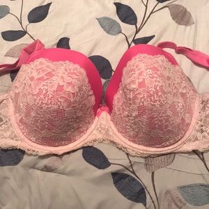 Victoria’s Secret Dream Angels Bra